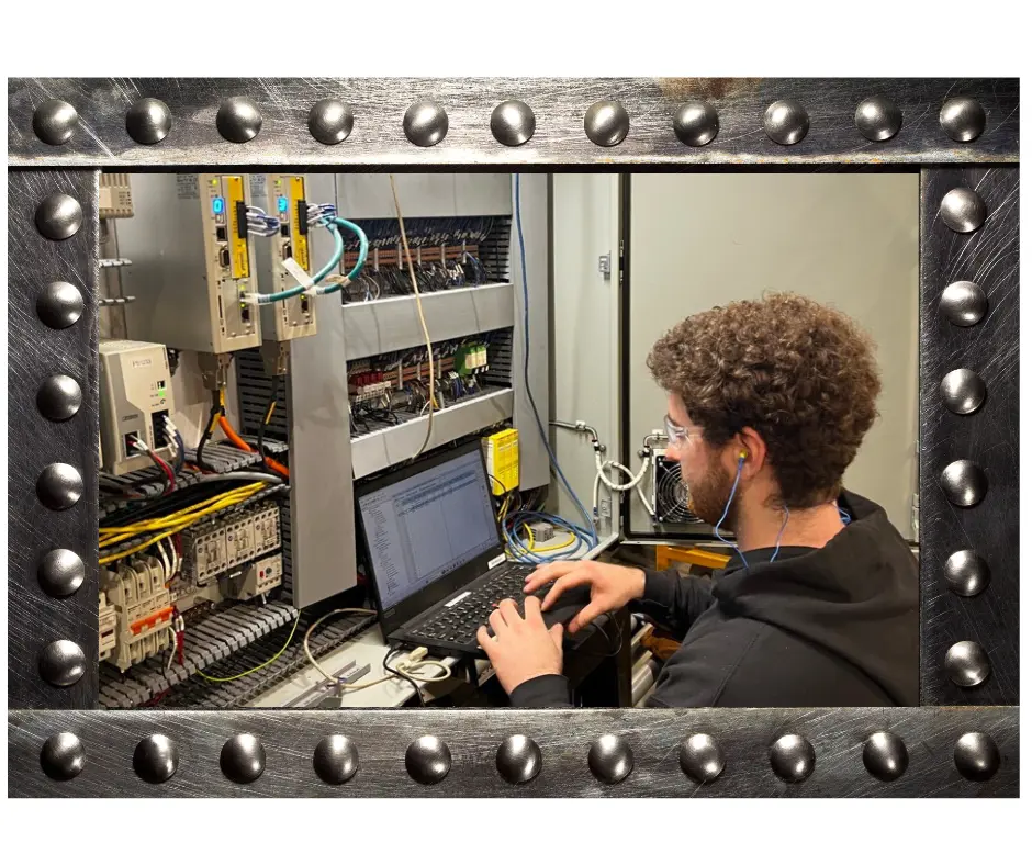 Électromécanicien / électromécanicienne